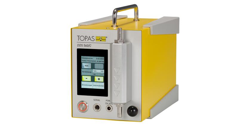DDS 560/C Dynamic Dilution System: links perspektivische Ansicht